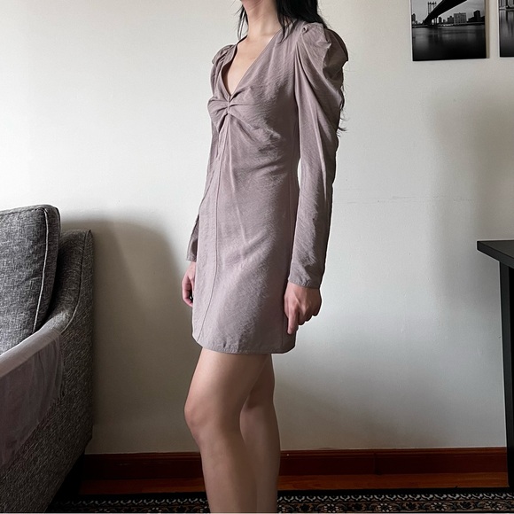 Tan mini dress from Wilfred Aritzia - Picture 2 of 4